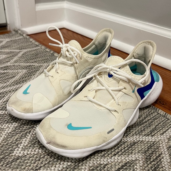 Nike Running Sneakers, Size 6 - Picture 1 of 13